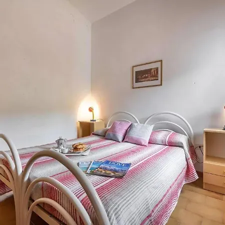 Apartment Pittulongu Villa Near Rocce Beach For 4