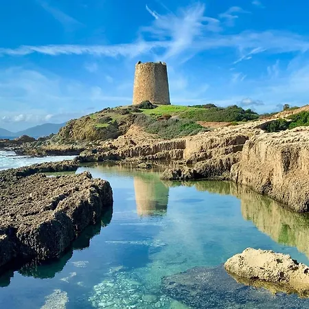 Pittulongu Villa Near Rocce Beach For 4 *