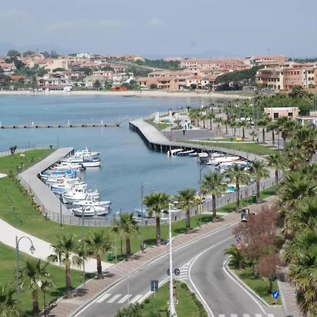 Pittulongu Villa Near Rocce Beach For 4 Olbia