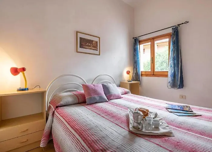 Pittulongu Near Rocce For 4 דירה אולביה